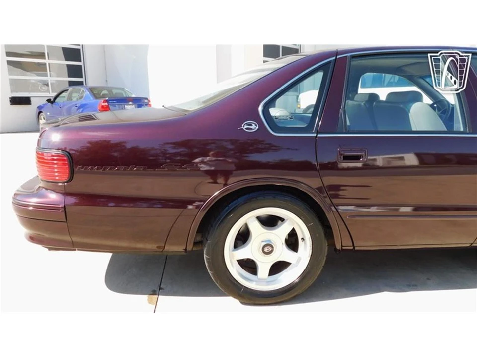 1996 Chevrolet Impala 7th Gen - Image 27 of 31