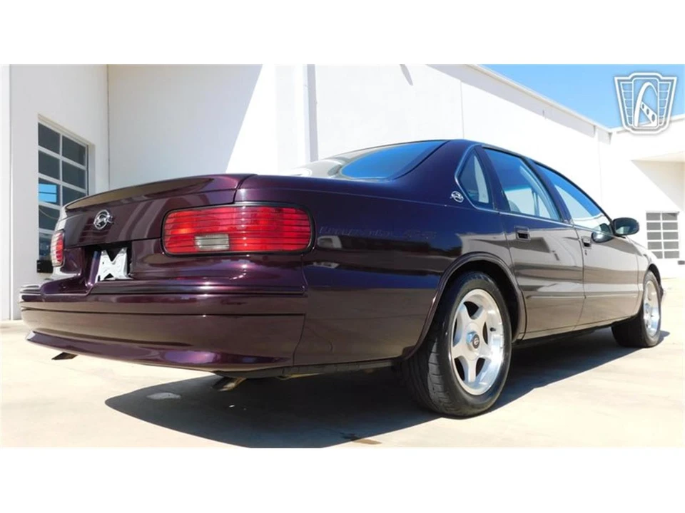 1996 Chevrolet Impala 7th Gen - Image 23 of 31