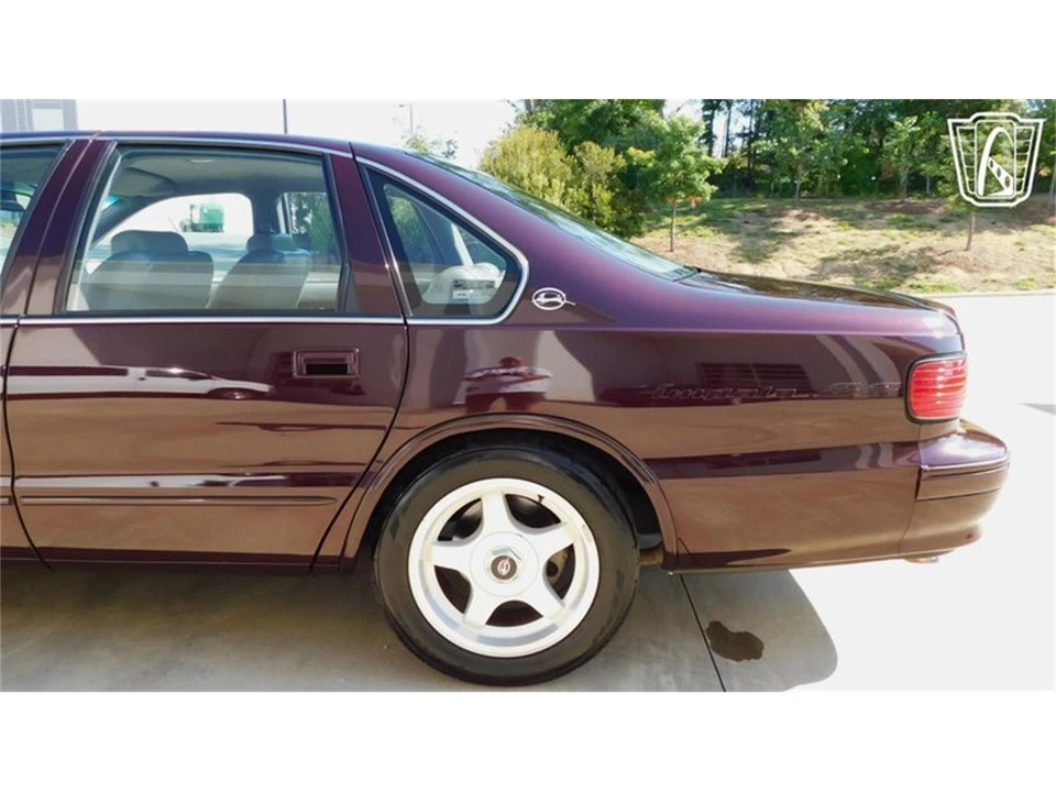 1996 Chevrolet Impala 7th Gen - Image 15 of 31