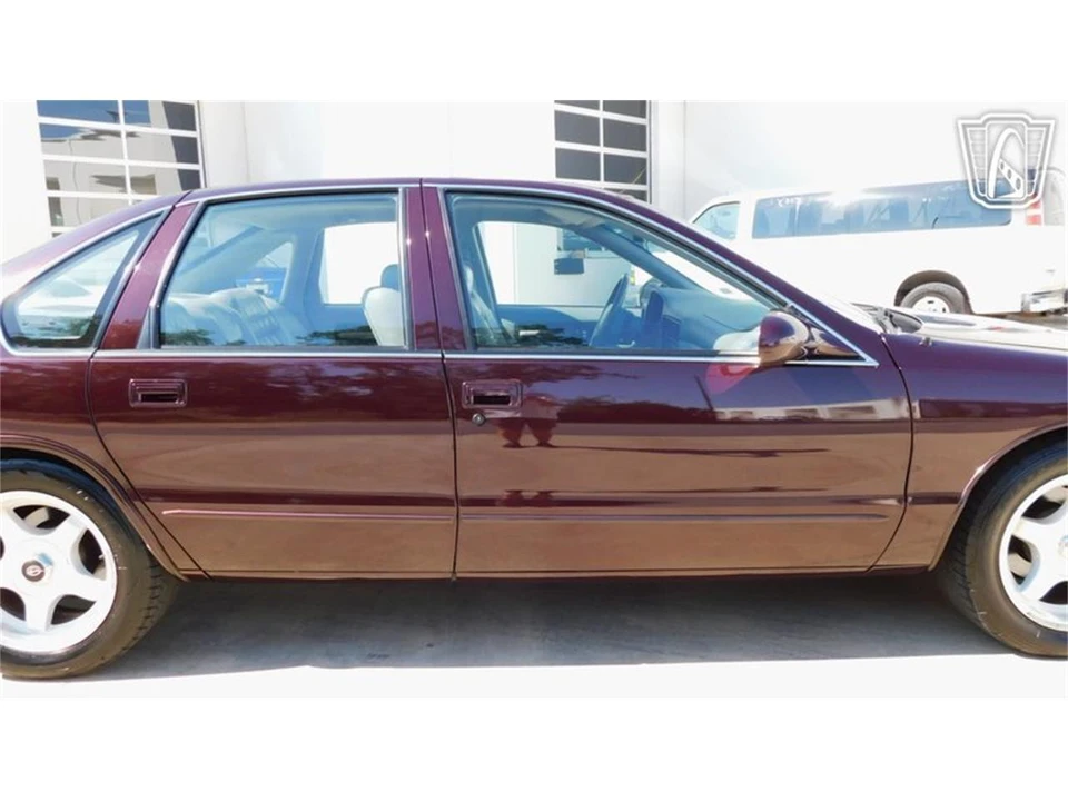 1996 Chevrolet Impala 7th Gen - Image 30 of 31