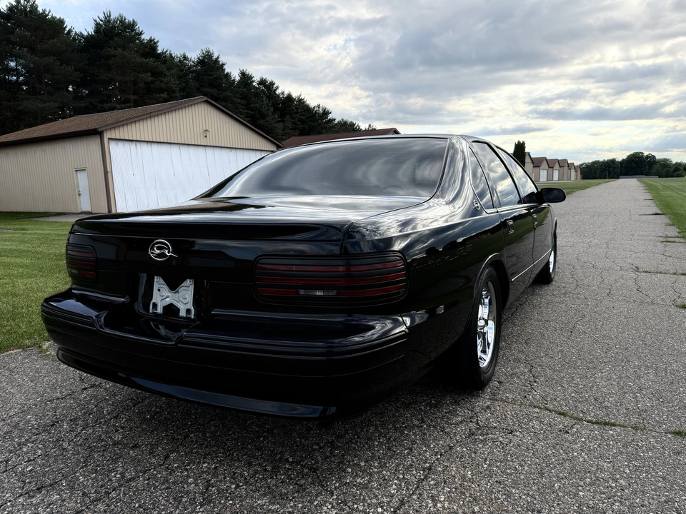 1996 Chevrolet Impala 7th Gen - Image 6 of 18