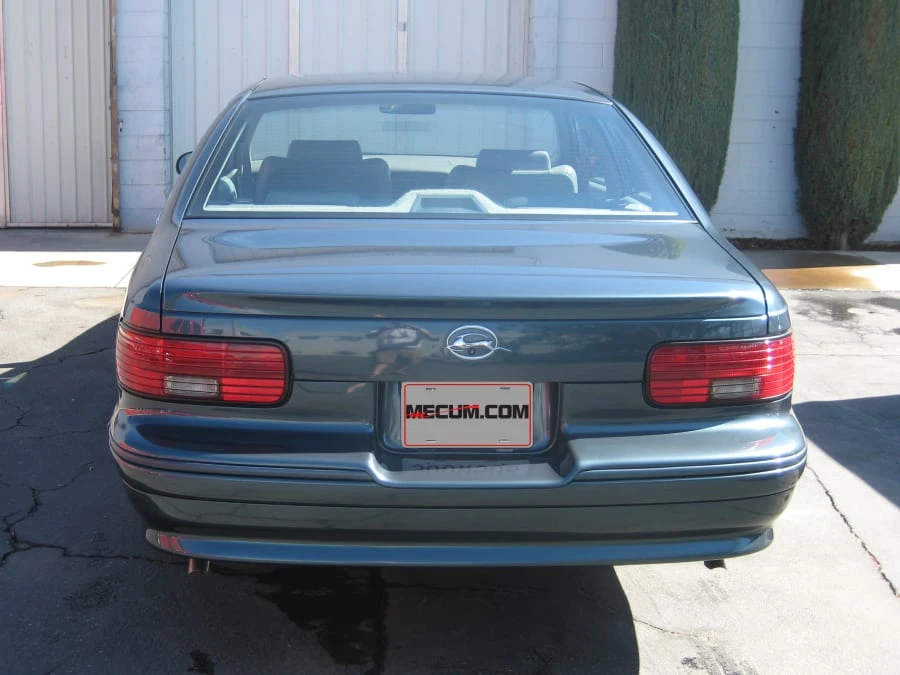 1996 Chevrolet Impala 7th Gen - Image 9 of 10