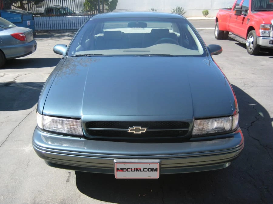 1996 Chevrolet Impala 7th Gen - Image 10 of 10