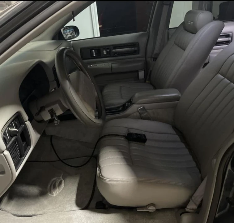 1996 Chevrolet Impala 7th Gen - Image 11 of 12