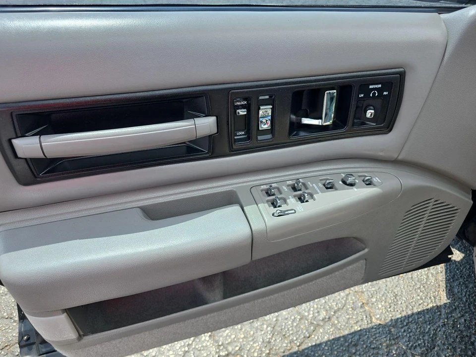 1996 Chevrolet Impala 7th Gen - Image 5 of 31