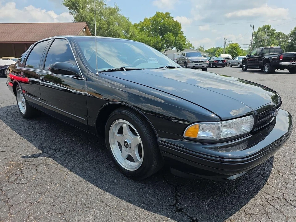 1996 Chevrolet Impala 7th Gen - Image 18 of 31
