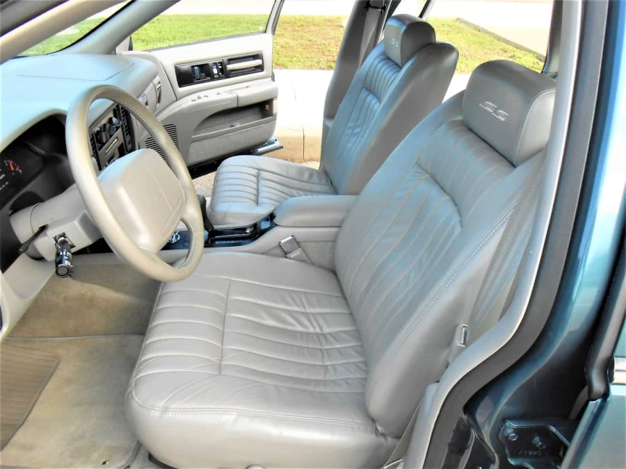 1996 Chevrolet Impala 7th Gen - Image 15 of 25