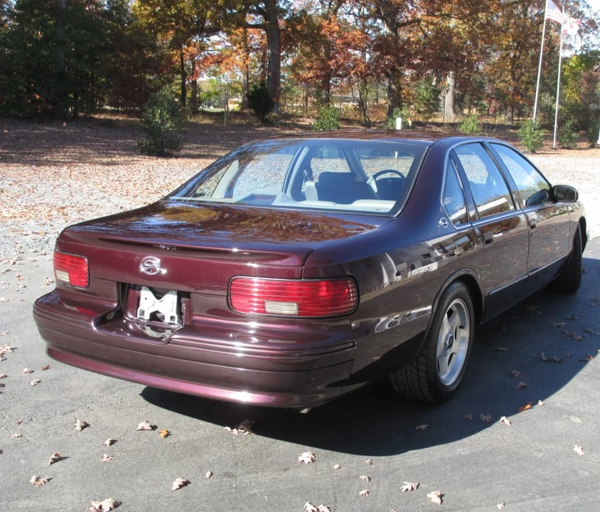 1996 Chevrolet Impala 7th Gen - Image 3 of 9