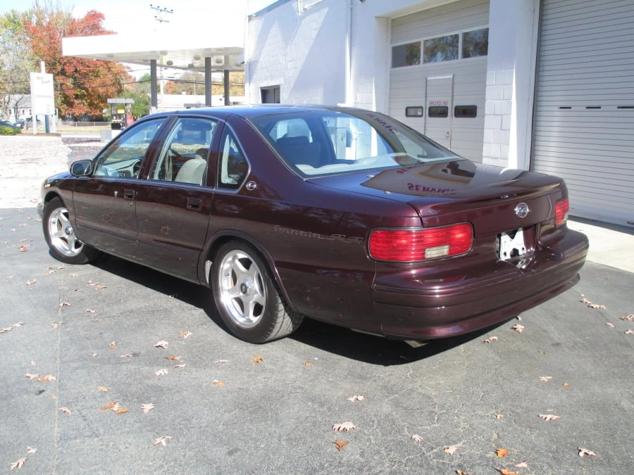 1996 Chevrolet Impala 7th Gen - Image 8 of 9