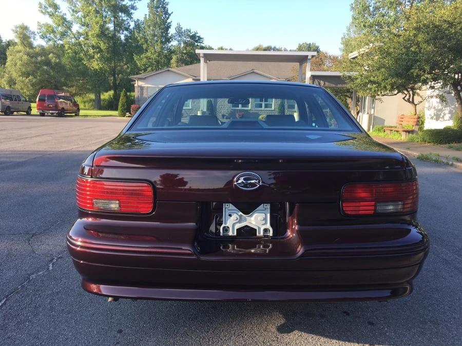 1996 Chevrolet Impala 7th Gen - Image 5 of 12