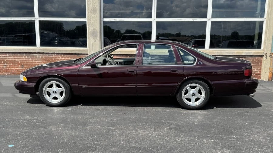 1996 Chevrolet Impala 7th Gen - Image 2 of 10