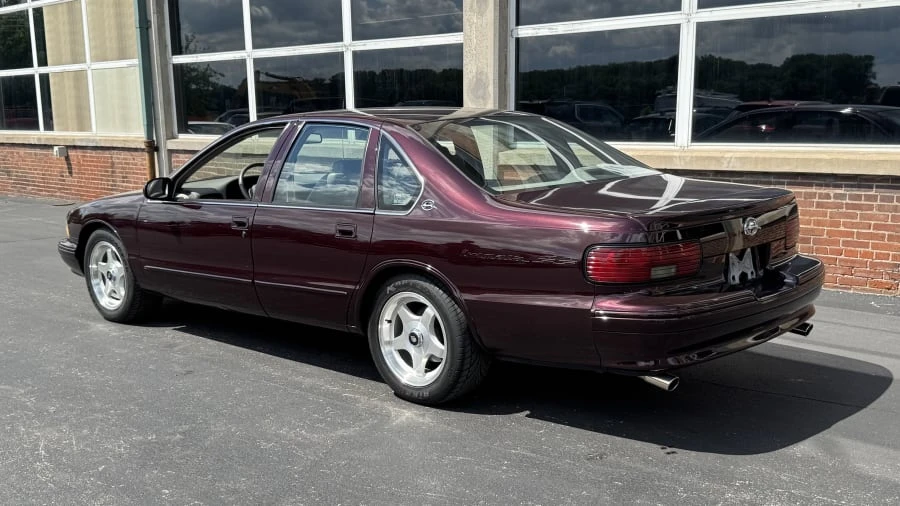 1996 Chevrolet Impala 7th Gen - Image 3 of 10