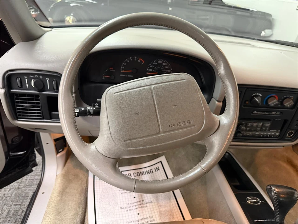 1996 Chevrolet Impala 7th Gen - Image 28 of 31