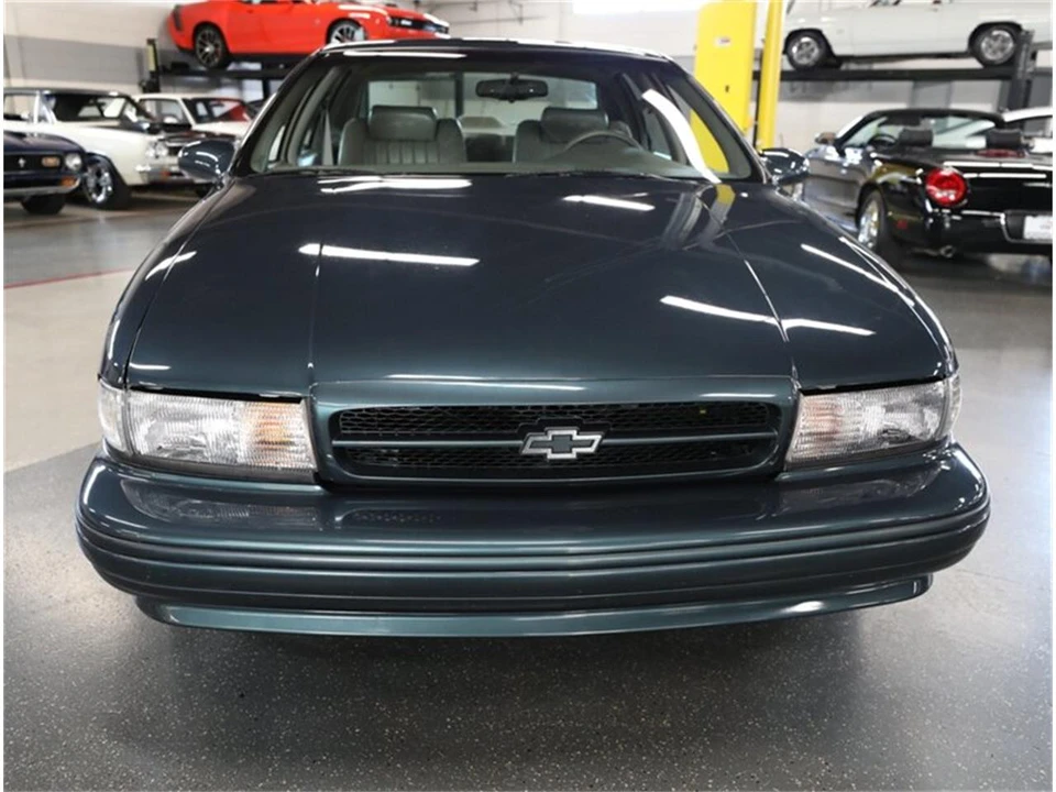 1996 Chevrolet Impala 7th Gen - Image 8 of 31