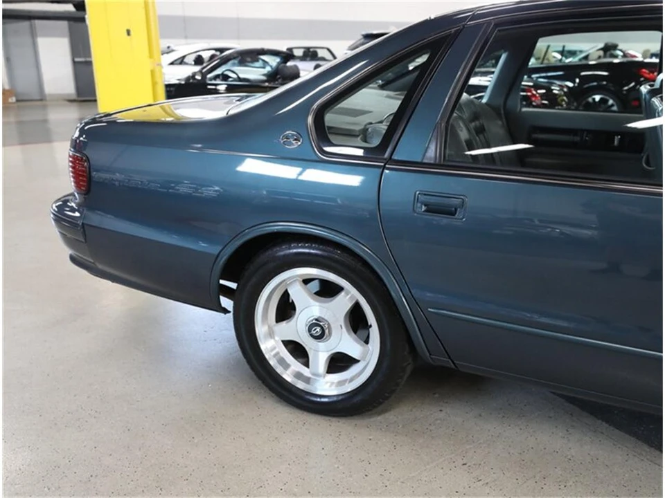 1996 Chevrolet Impala 7th Gen - Image 14 of 31