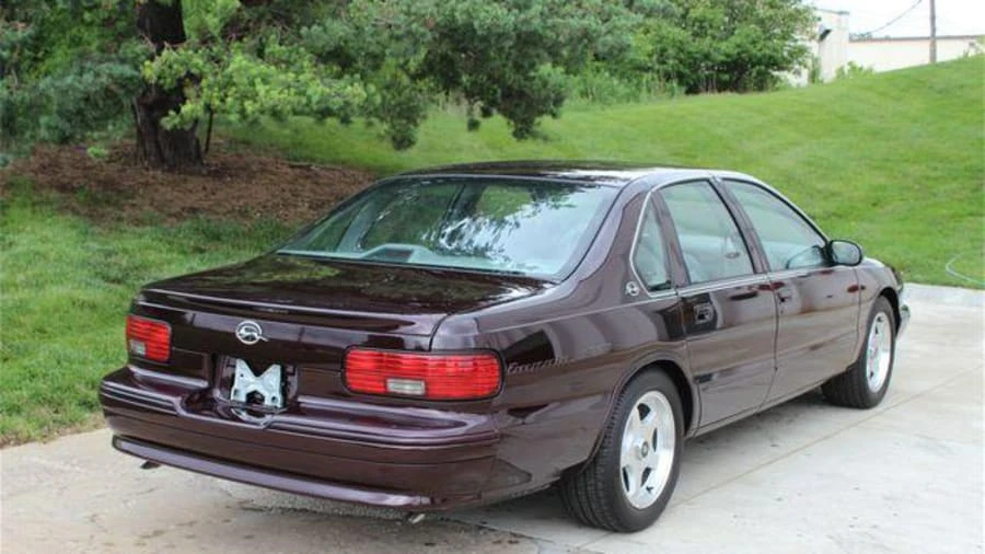 1996 Chevrolet Impala 7th Gen - Image 9 of 10
