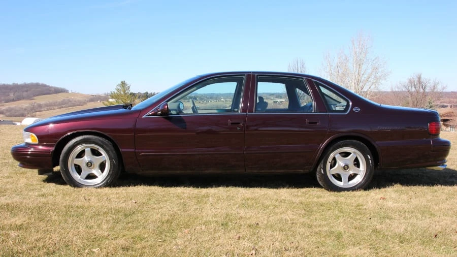 1996 Chevrolet Impala 7th Gen - Image 2 of 11