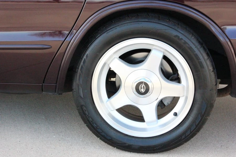 1996 Chevrolet Impala 7th Gen - Image 5 of 11