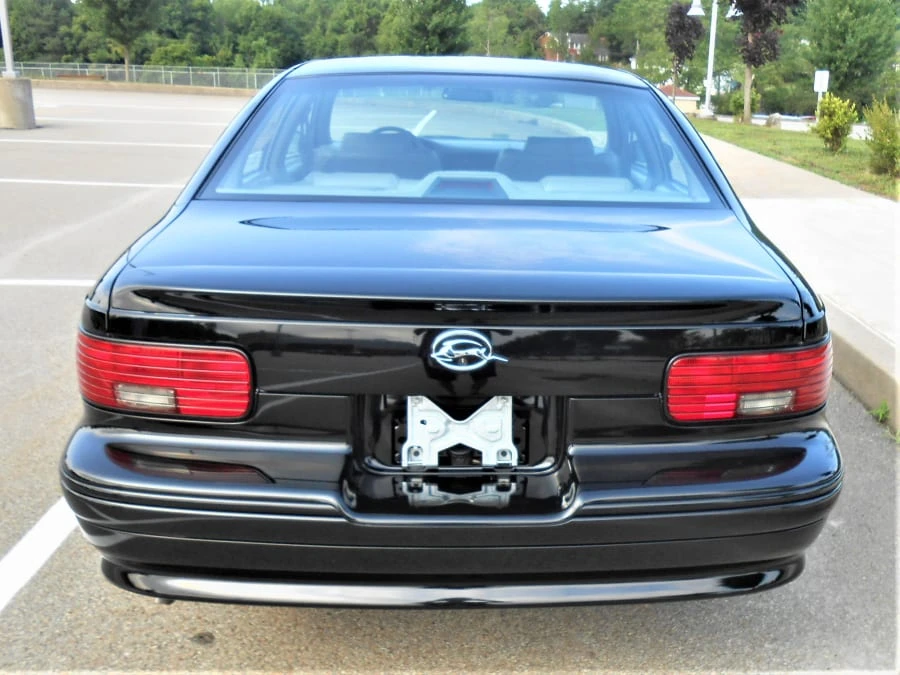 1996 Chevrolet Impala 7th Gen - Image 10 of 16