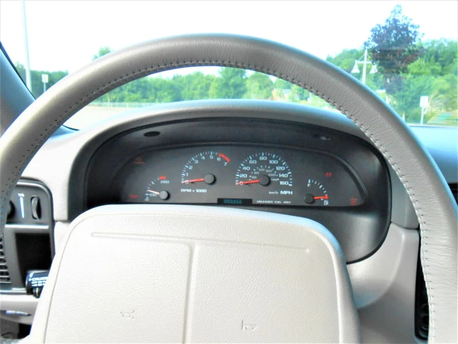 1996 Chevrolet Impala 7th Gen - Image 15 of 16