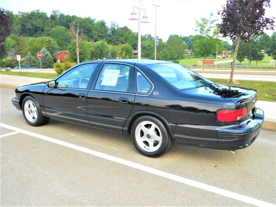 1996 Chevrolet Impala 7th Gen - Image 8 of 16