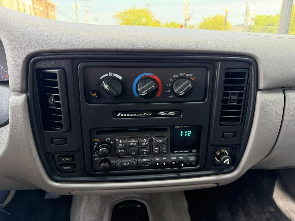 1996 Chevrolet Impala 7th Gen - Image 22 of 31