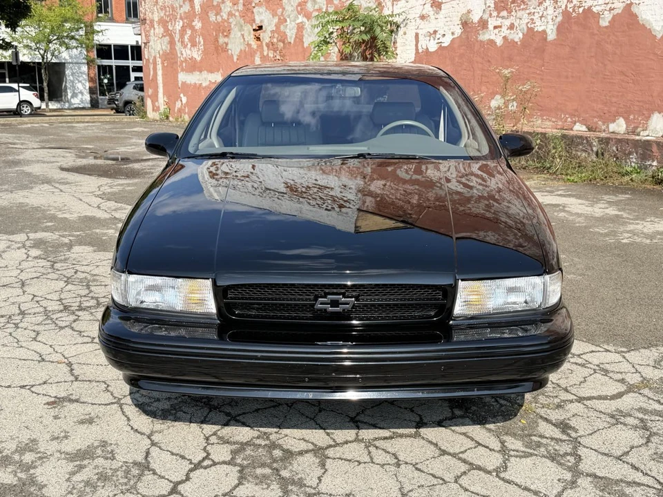 1996 Chevrolet Impala 7th Gen - Image 8 of 31