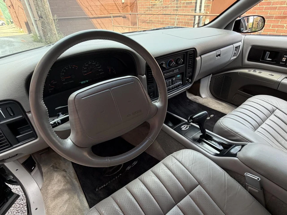 1996 Chevrolet Impala 7th Gen - Image 16 of 31