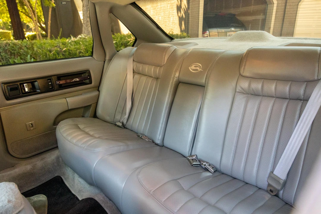 1996 Chevrolet Impala 8th Gen - Image 29 of 31