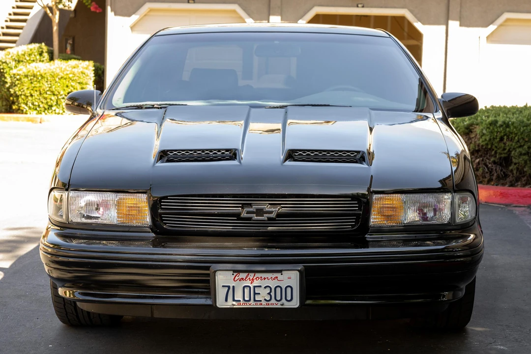 1996 Chevrolet Impala 8th Gen - Image 2 of 31