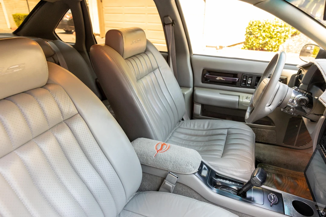 1996 Chevrolet Impala 8th Gen - Image 26 of 31