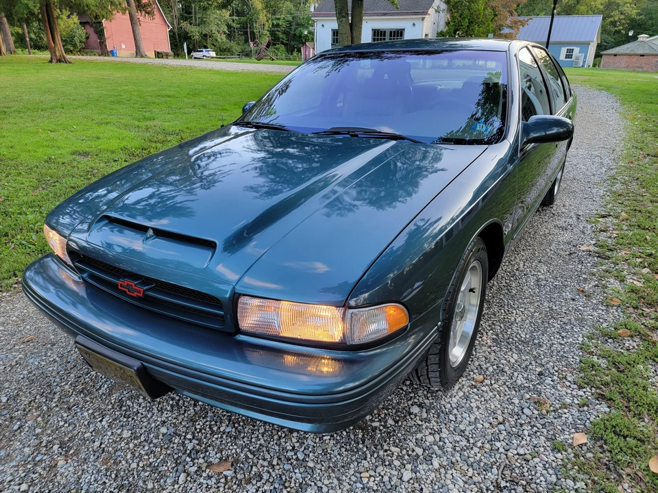 1996 Chevrolet Impala 7th Gen - Image 8 of 31