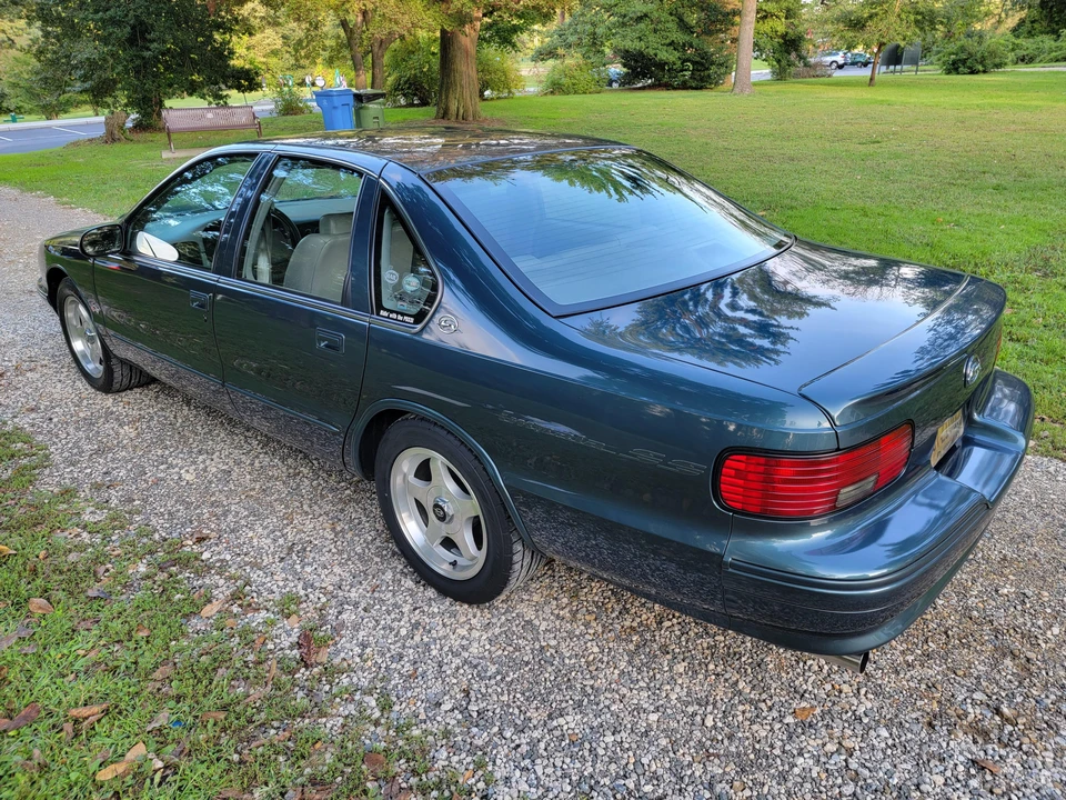 1996 Chevrolet Impala 7th Gen - Image 12 of 31