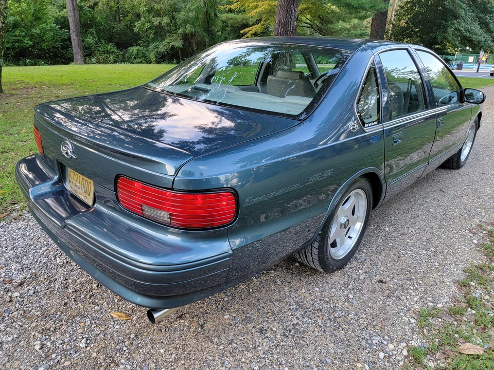 1996 Chevrolet Impala 7th Gen - Image 18 of 31