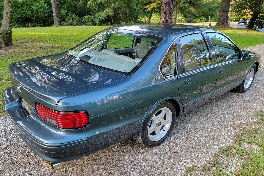 1996 Chevrolet Impala 7th Gen - Image 4 of 31
