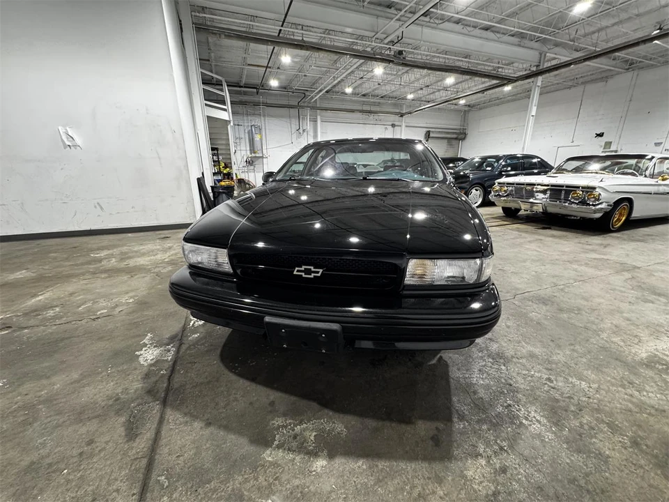 1996 Chevrolet Impala 7th Gen - Image 2 of 31