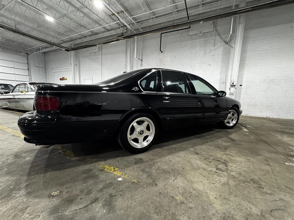 1996 Chevrolet Impala 7th Gen - Image 4 of 31
