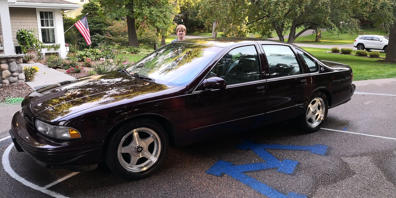 1996 Chevrolet Impala 7th Gen - Image 7 of 13