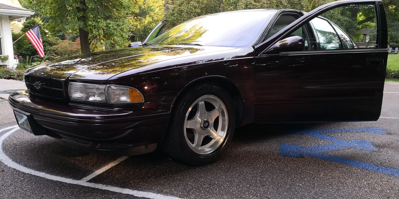 1996 Chevrolet Impala 7th Gen - Image 6 of 13