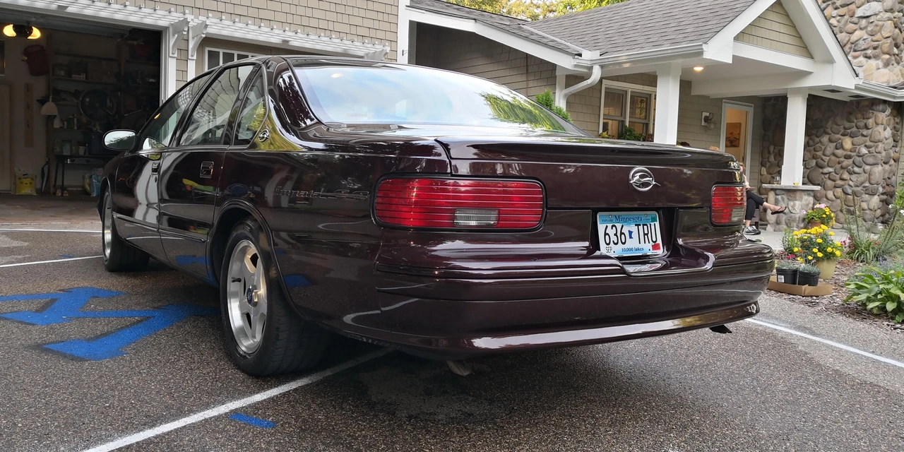 1996 Chevrolet Impala 7th Gen - Image 8 of 13