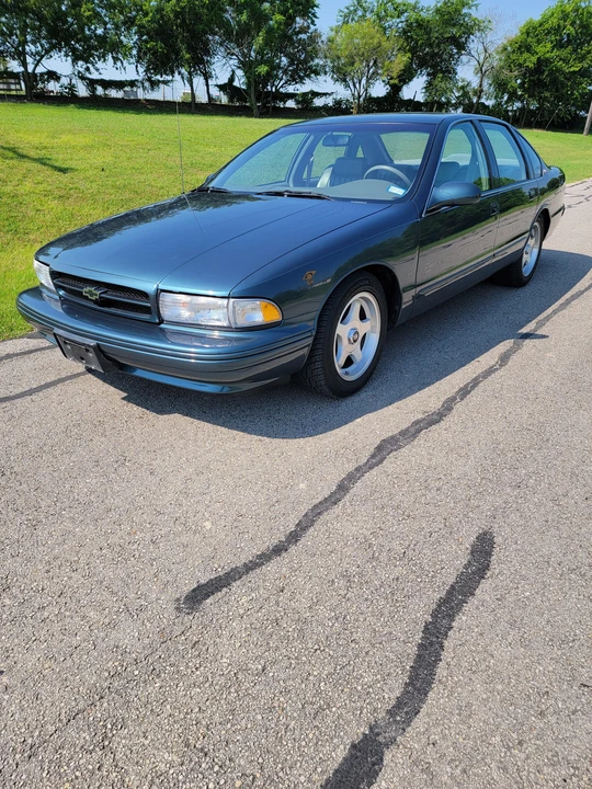 1996 Chevrolet Impala 7th Gen - Image 8 of 31