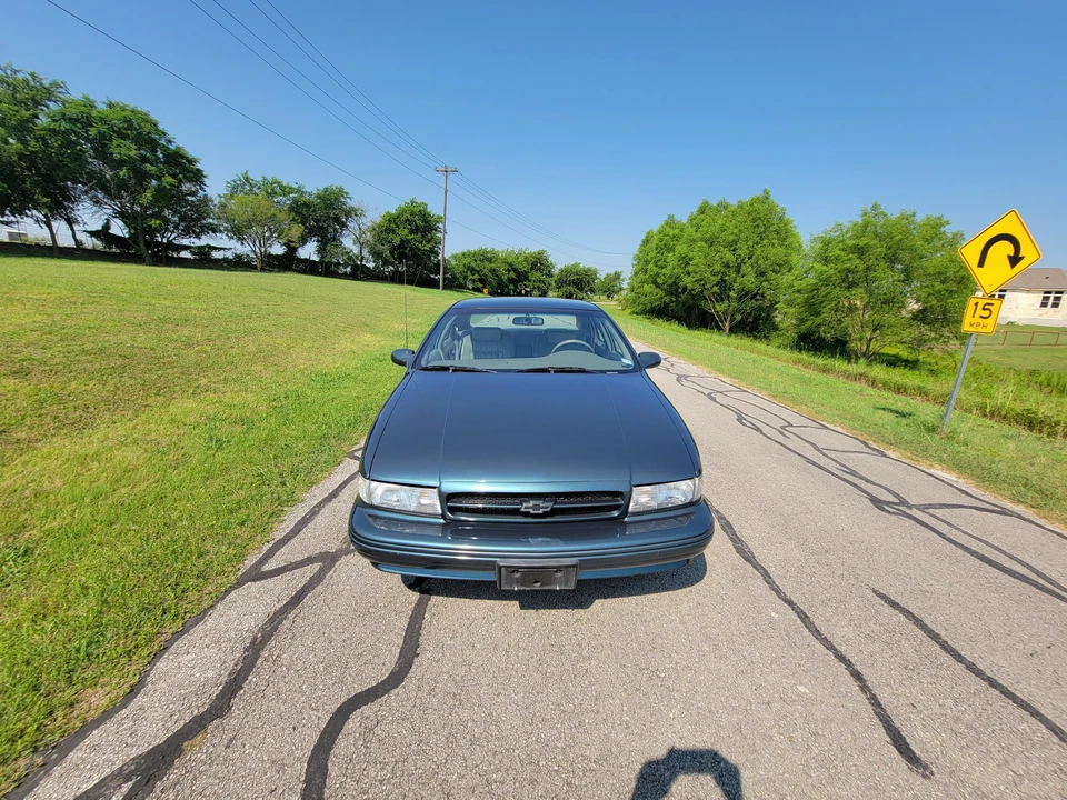 1996 Chevrolet Impala 7th Gen - Image 21 of 31