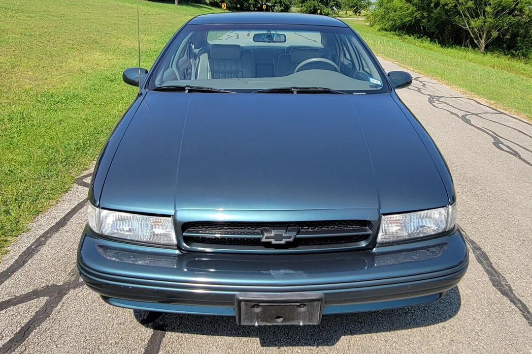 1996 Chevrolet Impala 7th Gen - Image 2 of 31