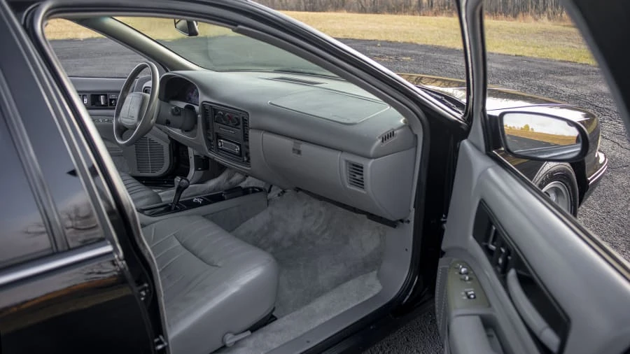 1996 Chevrolet Impala 7th Gen - Image 10 of 13