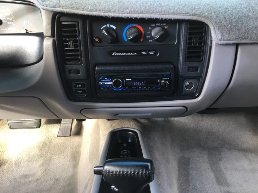 1996 Chevrolet Impala 7th Gen - Image 6 of 12