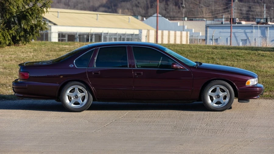 1996 Chevrolet Impala 7th Gen - Image 2 of 22