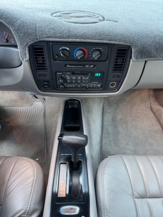 1996 Chevrolet Impala 7th Gen - Image 30 of 31