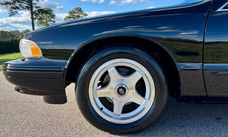 1996 Chevrolet Impala 7th Gen - Image 13 of 31