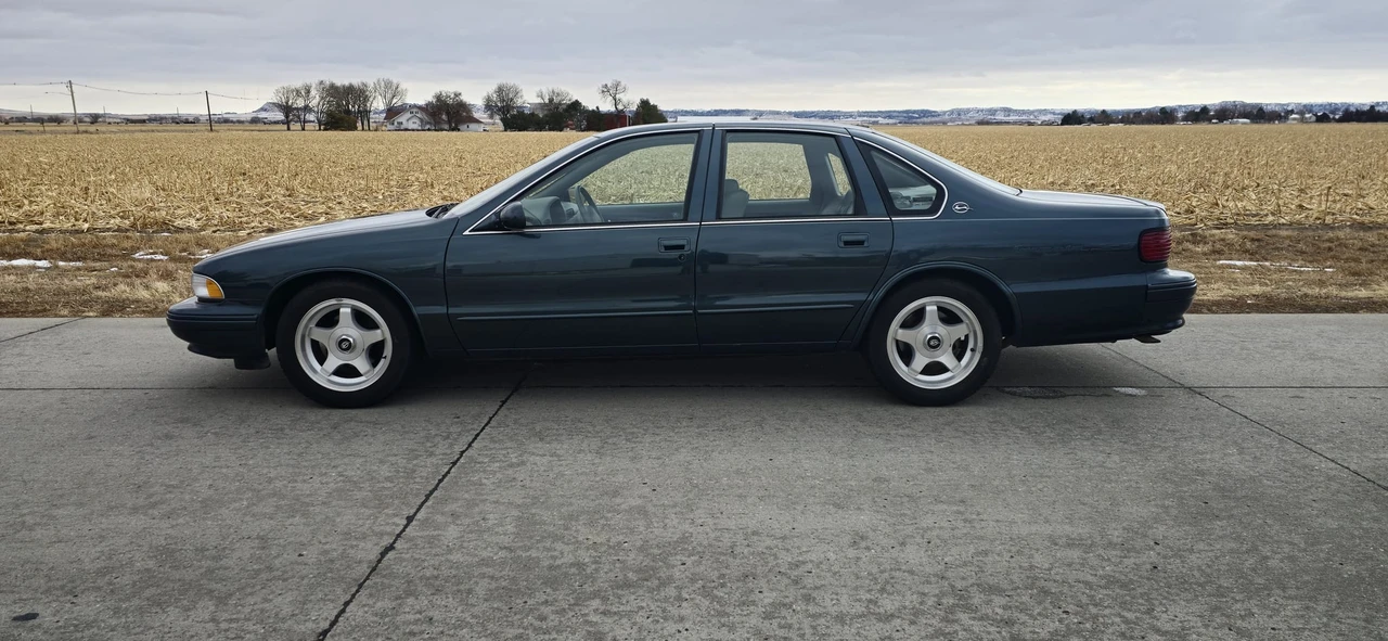 1996 Chevrolet Impala 7th Gen - Image 9 of 31