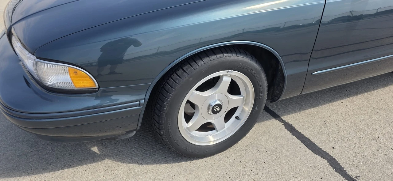 1996 Chevrolet Impala 7th Gen - Image 30 of 31